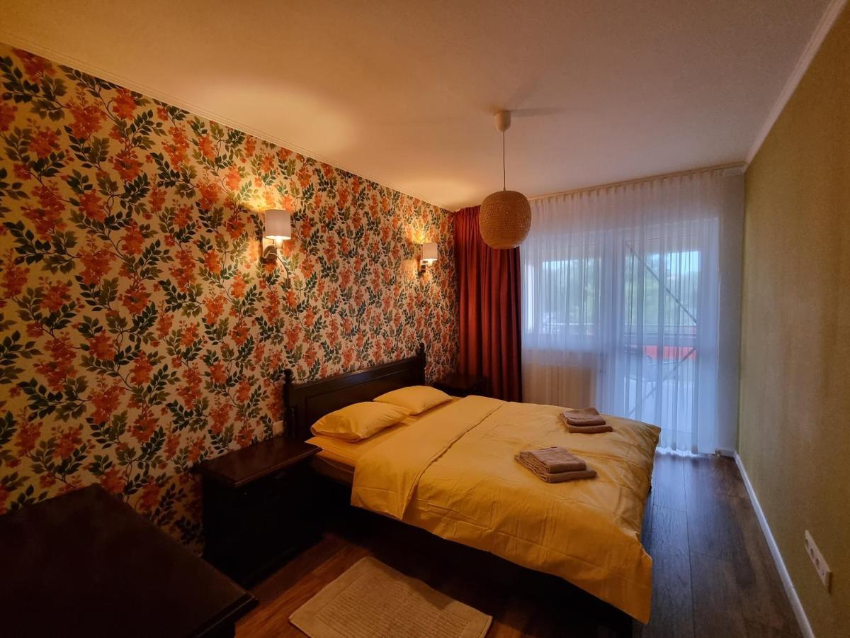 Bougainvillea Apartman Sfântu Gheorghe Exterior foto