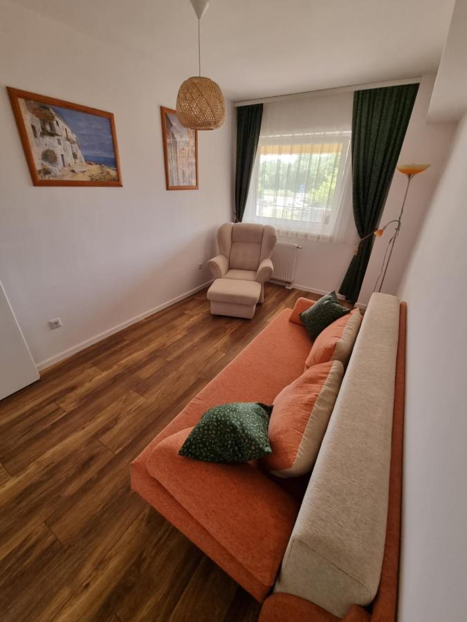 Bougainvillea Apartman Sfântu Gheorghe Exterior foto
